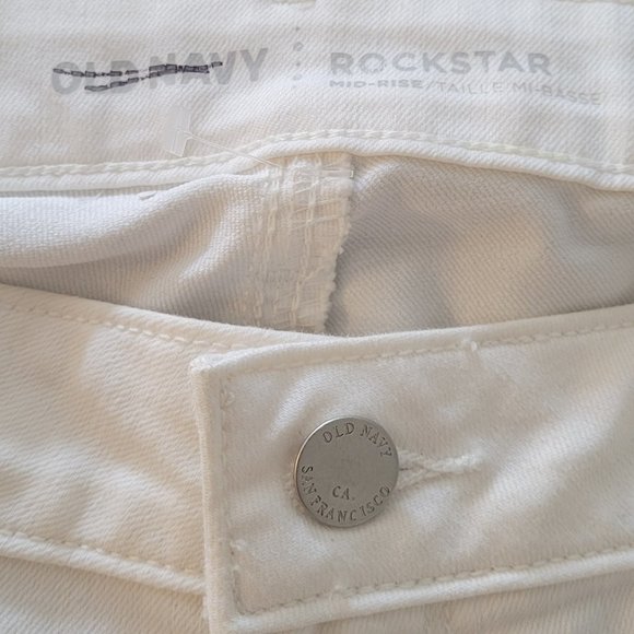 Old Navi Mid-Rise Rockstar Super Skinny Jeans for Women - Picture 5 of 6